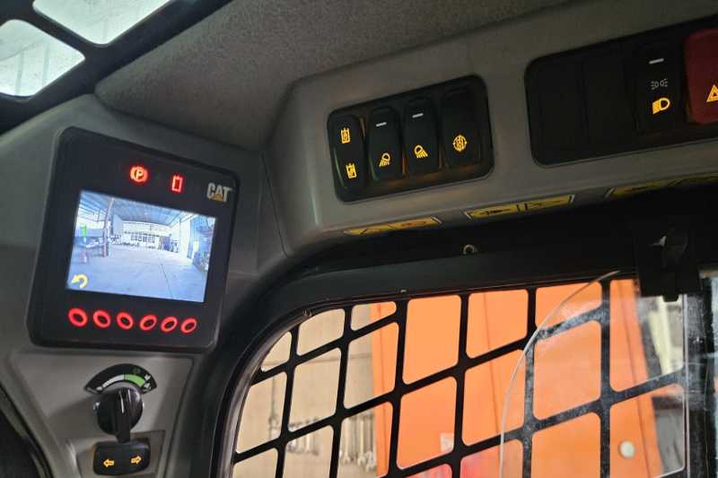 OmecoHub - Immagine CATERPILLAR 232D3